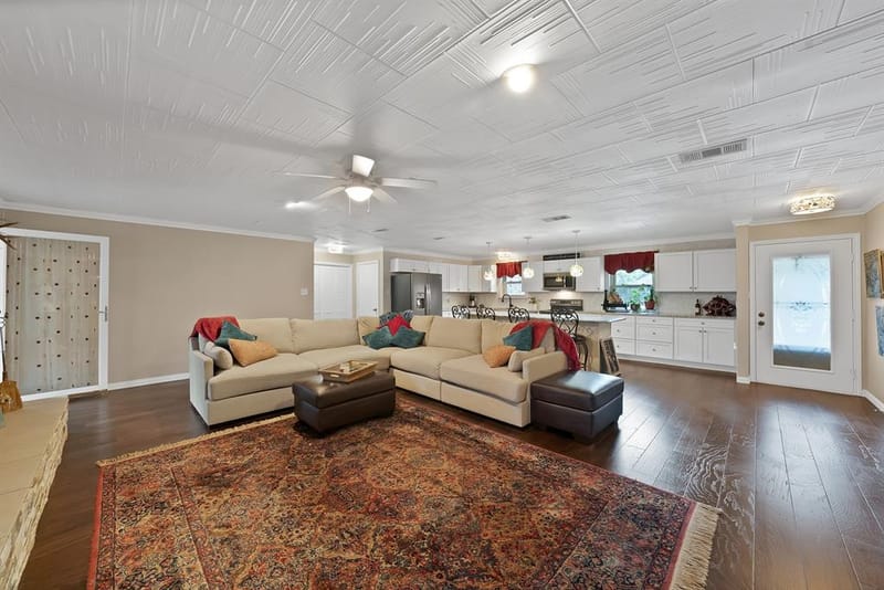 4101 Newport Bay Court, Granbury TX 76049 - Photo 13