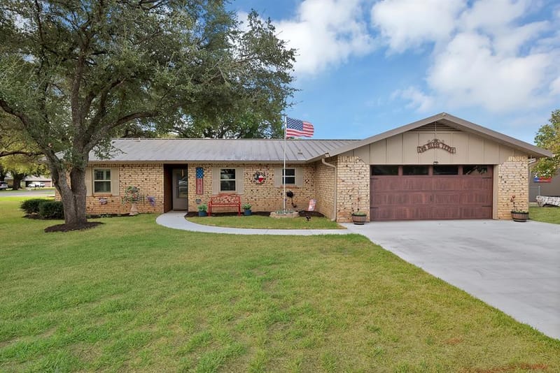 4101 Newport Bay Court, Granbury TX 76049