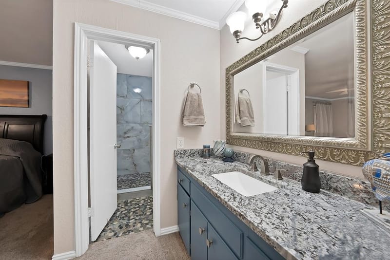 4101 Newport Bay Court, Granbury TX 76049 - Photo 21
