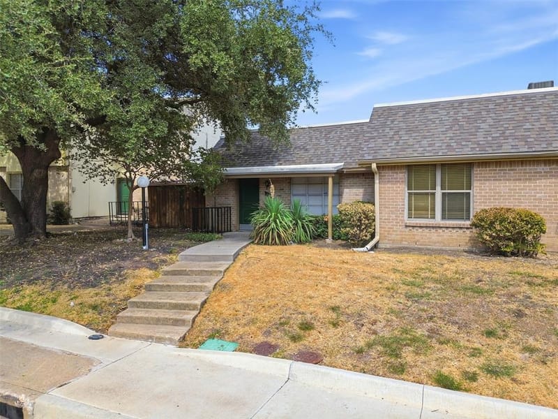 13915 Brookgreen Drive, Dallas TX 75240 - Photo 28