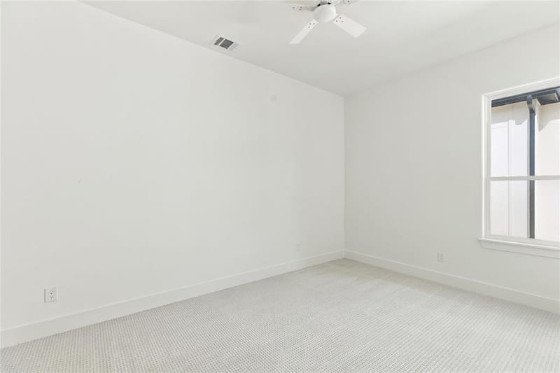 1846 Life Avenue, Dallas TX 75212 - Photo 23