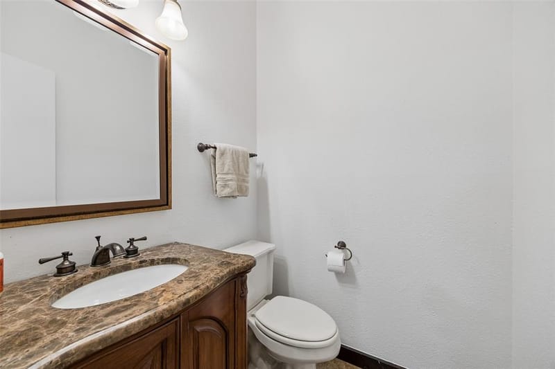 8418 Towneship Lane, Dallas TX 75243 - Photo 15