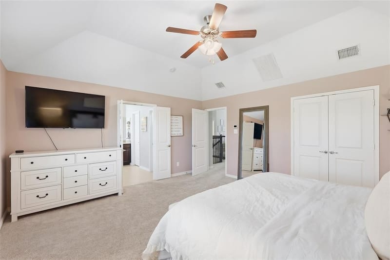 11305 Gibbons Creek Drive, Frisco TX 75036 - Photo 17
