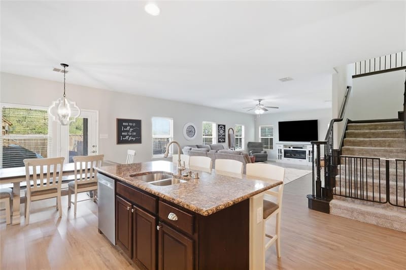 11305 Gibbons Creek Drive, Frisco TX 75036 - Photo 12
