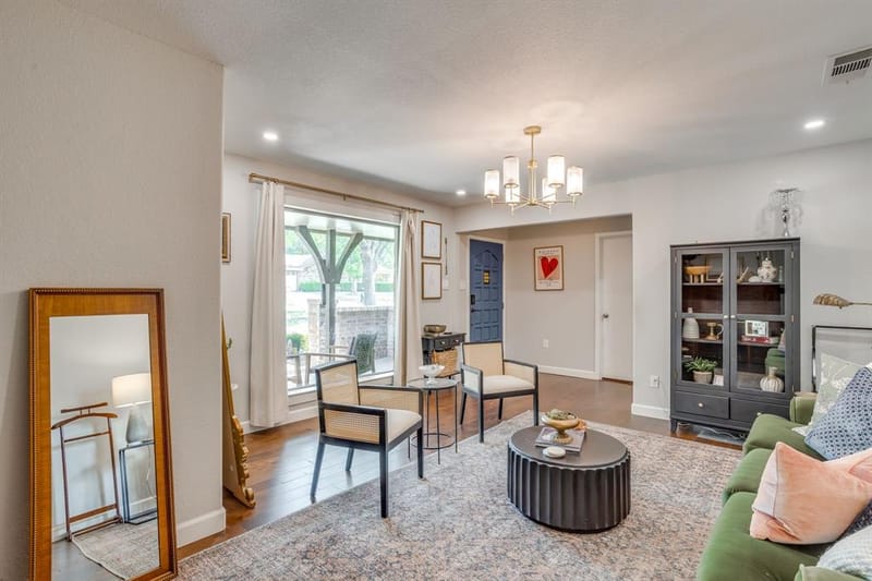 6404 Lavano Drive, Edgecliff Village TX 76134 - Photo 8