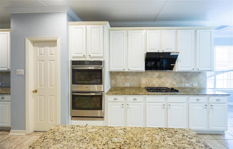 2800 Longtown Drive, Plano TX 75093 - Photo 14
