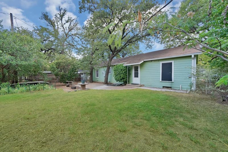 1104 Glenda Drive, Bedford TX 76022 - Photo 14
