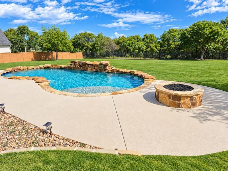 144 Indian Ridge Road, Belton TX 76513 - Photo 2