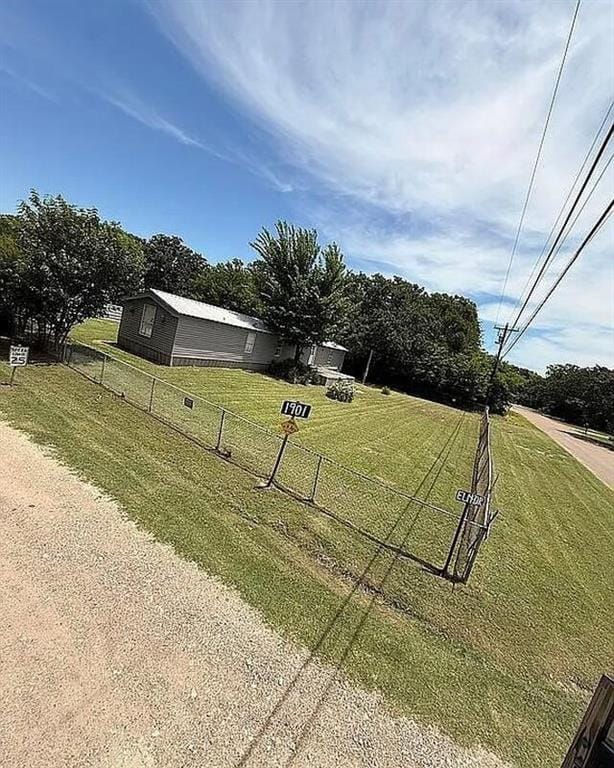 1901 Elm Drive, Kemp TX 75143