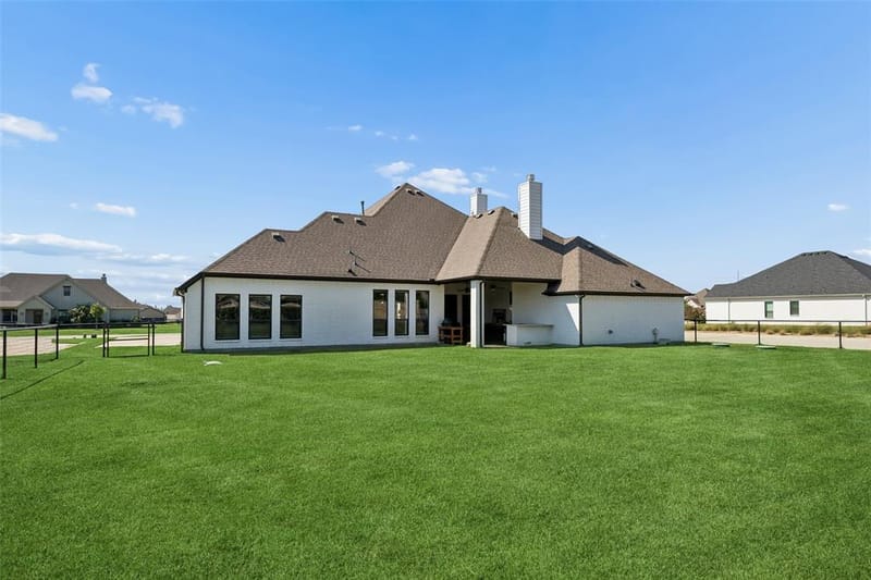 1402 Oliver Creek Lane, Justin TX 76247 - Photo 23