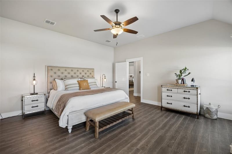 1402 Oliver Creek Lane, Justin TX 76247 - Photo 10