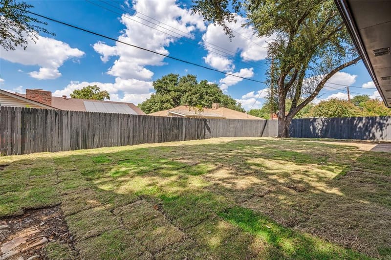 1921 Covey Court, Irving TX 75060 - Photo 23