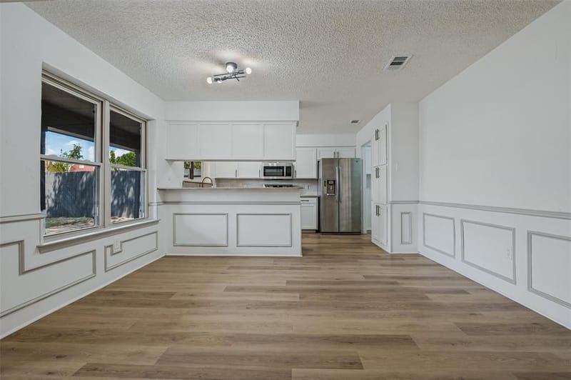 1921 Covey Court, Irving TX 75060 - Photo 9