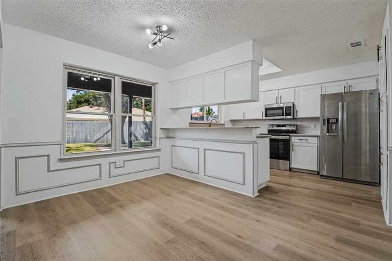 1921 Covey Court, Irving TX 75060 - Photo 8