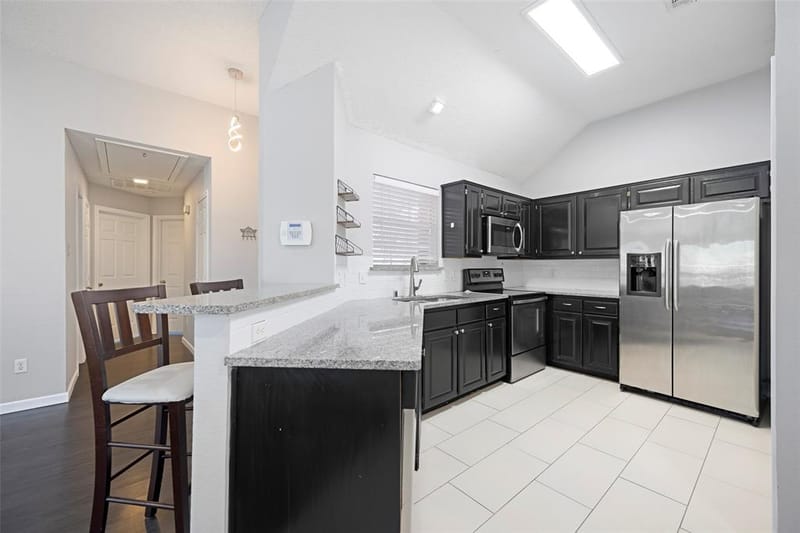 2202 Ashwood Court, Carrollton TX 75006 - Photo 8