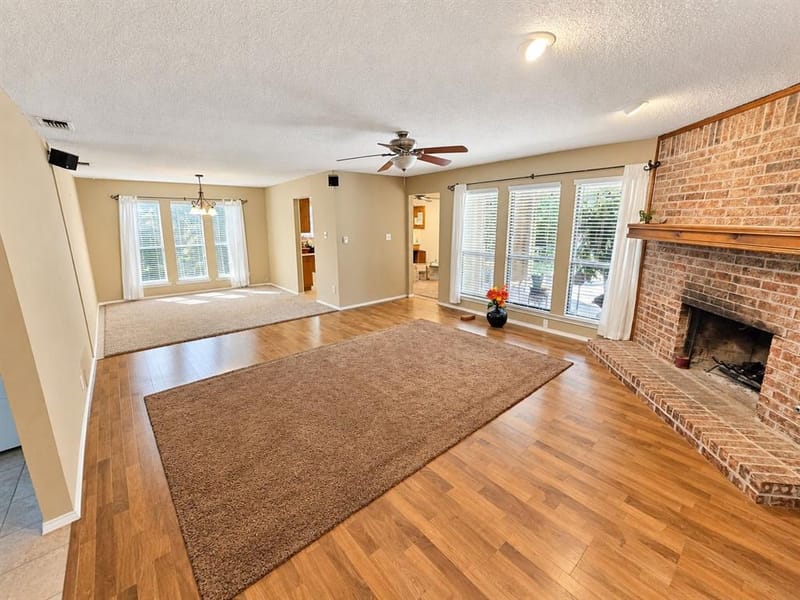2104 Oak Brook Drive, Richardson TX 75081 - Photo 3