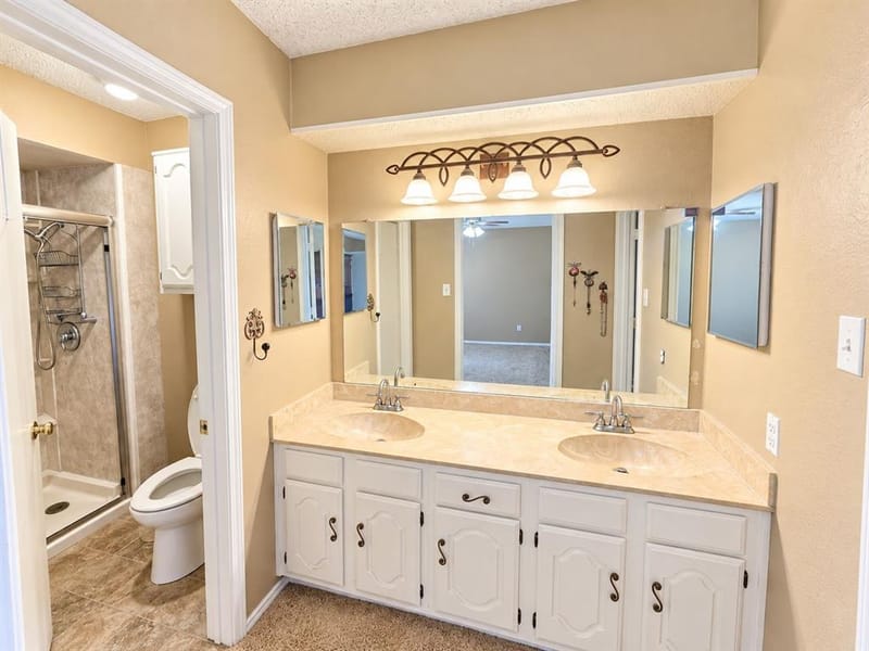 2104 Oak Brook Drive, Richardson TX 75081 - Photo 8