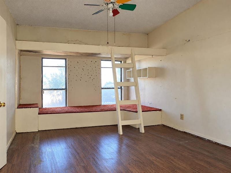 4504 Mink Drive, Haltom City TX 76117 - Photo 24