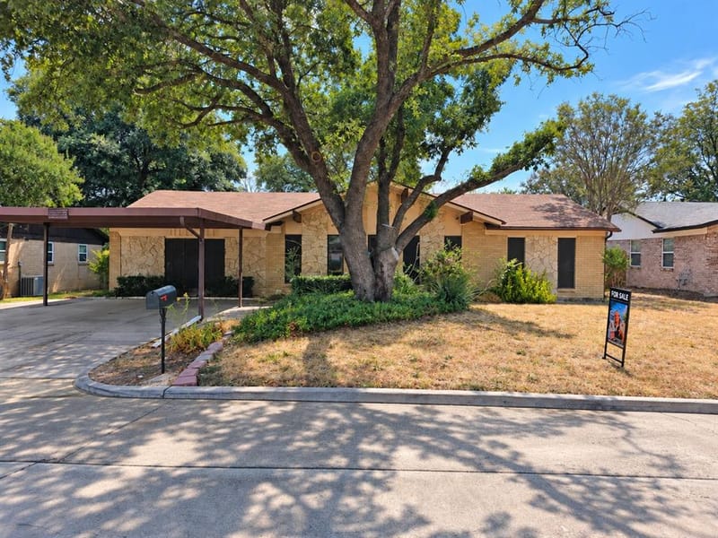 4504 Mink Drive, Haltom City TX 76117 - Photo 33