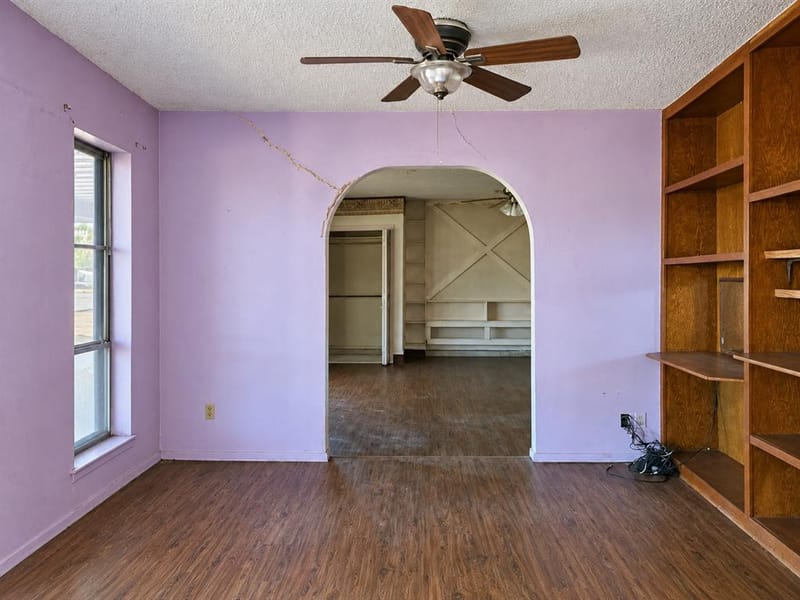 4504 Mink Drive, Haltom City TX 76117 - Photo 4