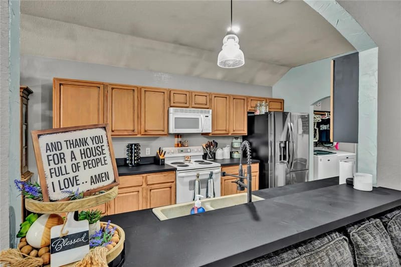 351 Meador Lane, Burleson TX 76028 - Photo 18