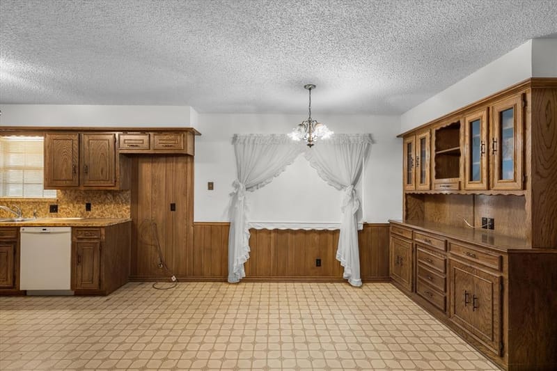 10861 County Road 2326, Terrell TX 75160 - Photo 17
