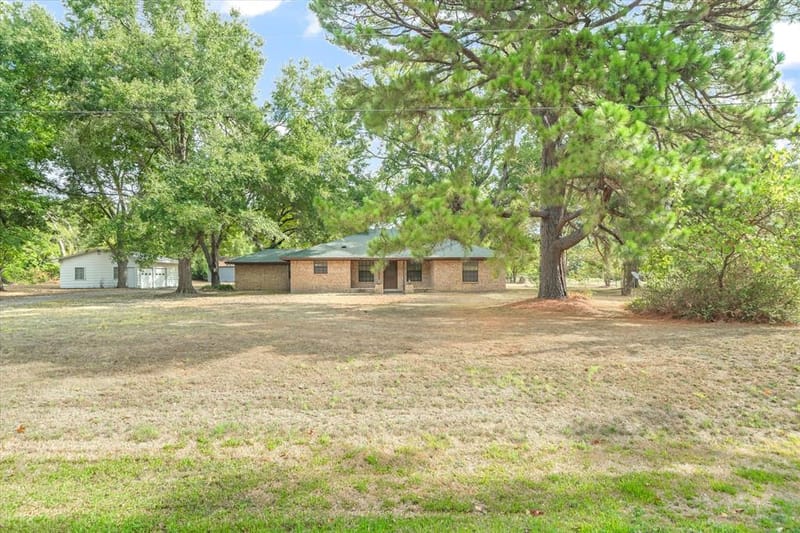 10861 County Road 2326, Terrell TX 75160