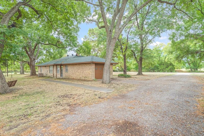 10861 County Road 2326, Terrell TX 75160 - Photo 33