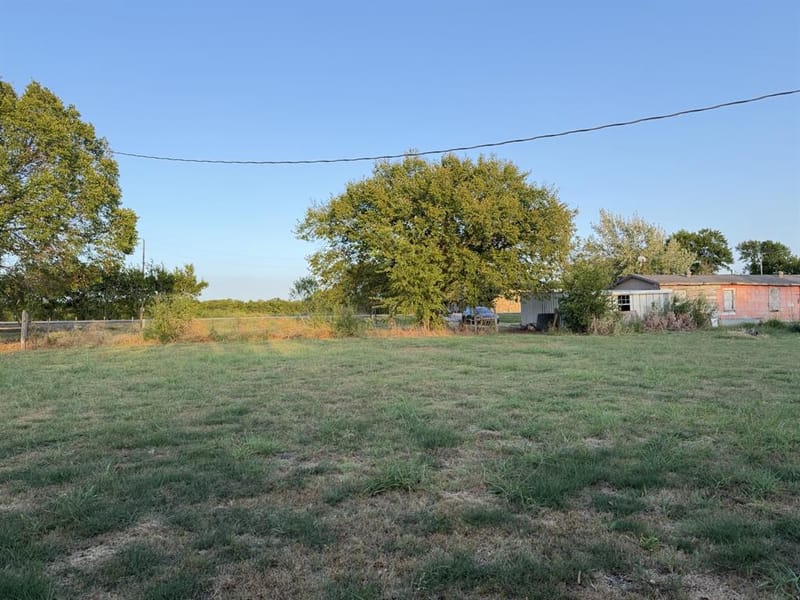 803 N US Highway 69, Celeste TX 75423 - Photo 38