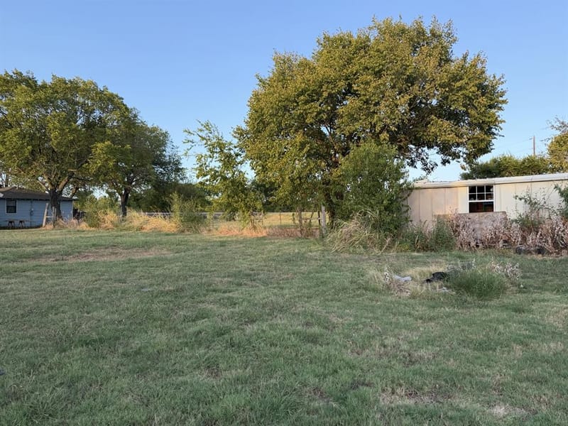 803 N US Highway 69, Celeste TX 75423 - Photo 37