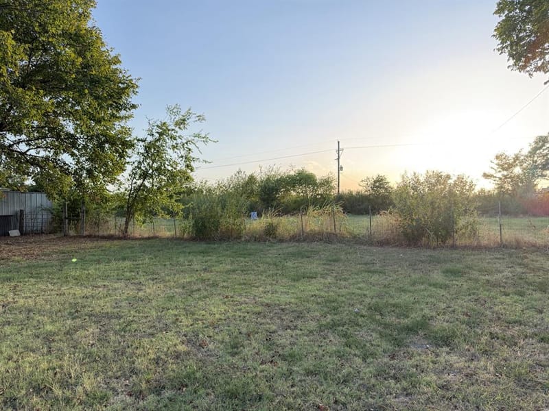 803 N US Highway 69, Celeste TX 75423 - Photo 40