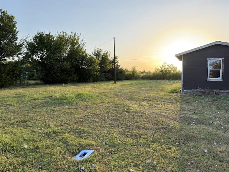 803 N US Highway 69, Celeste TX 75423 - Photo 39