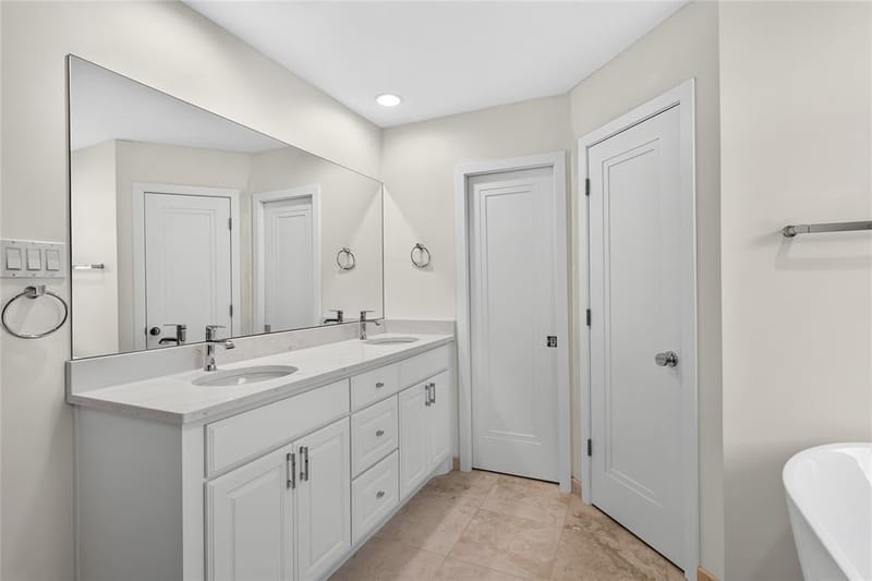 332 College Street S, Keller TX 76248 - Photo 8