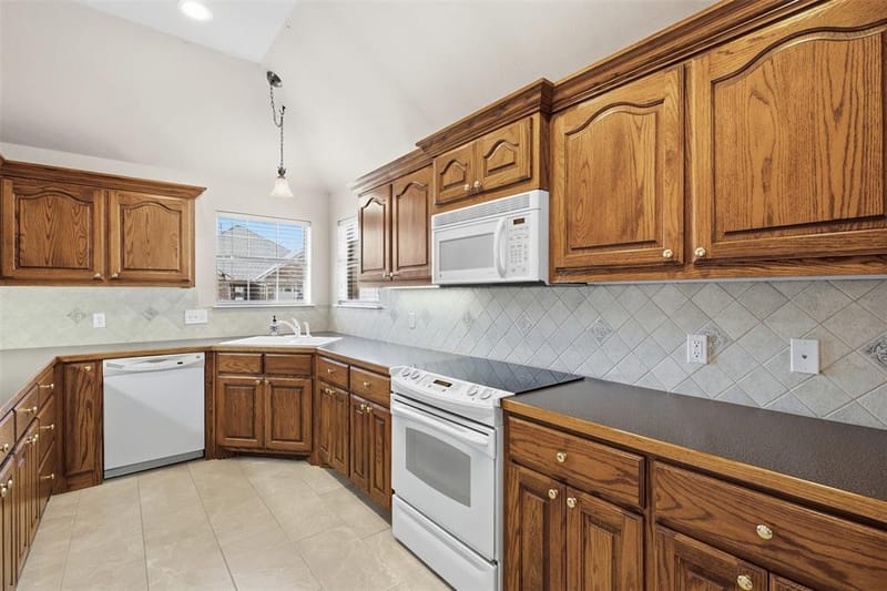 103 Crestway Drive # 26, Cedar Hill TX 75104 - Photo 10