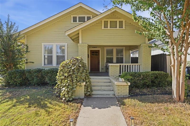 4901 Calmont Avenue, Fort Worth TX 76107