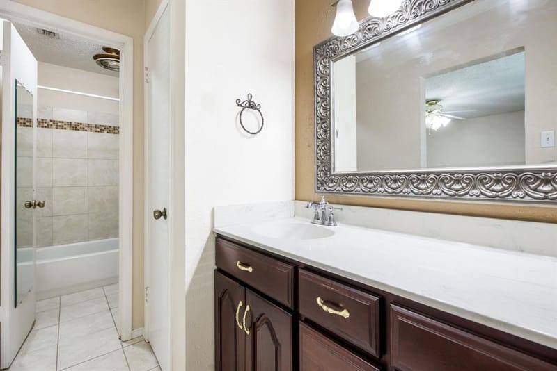 715 Salem Drive, Arlington TX 76014 - Photo 27
