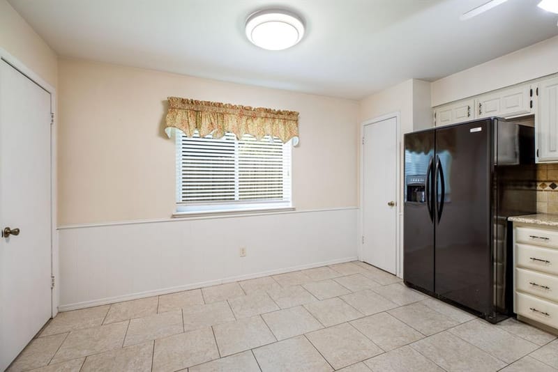 715 Salem Drive, Arlington TX 76014 - Photo 13