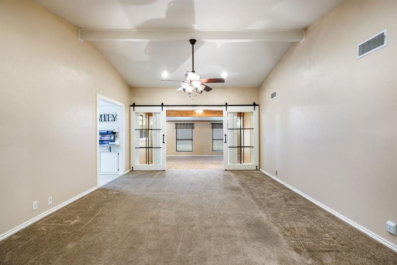 715 Salem Drive, Arlington TX 76014 - Photo 7
