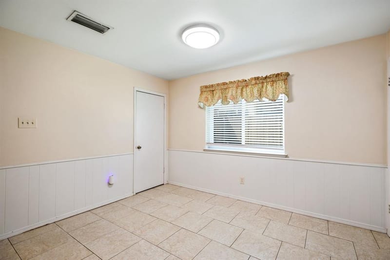 715 Salem Drive, Arlington TX 76014 - Photo 14