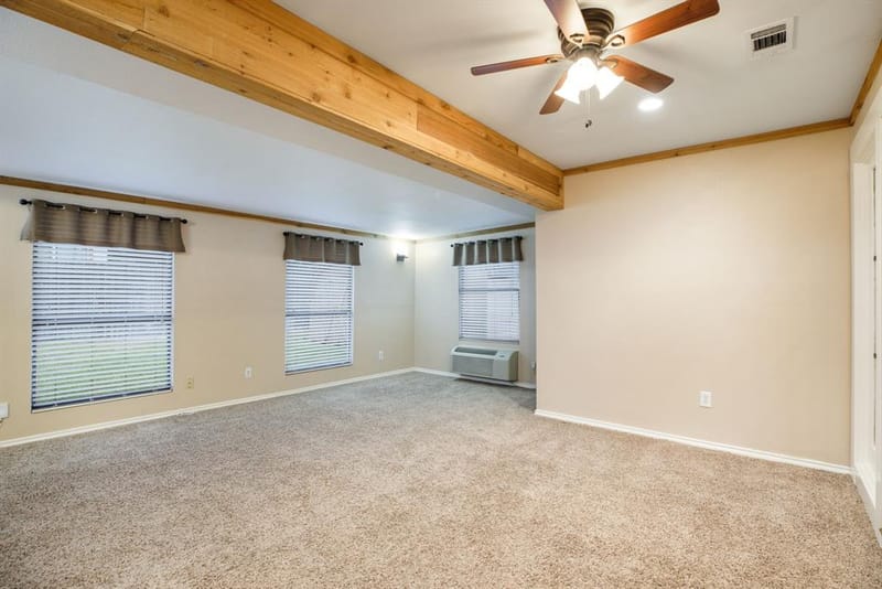 715 Salem Drive, Arlington TX 76014 - Photo 18