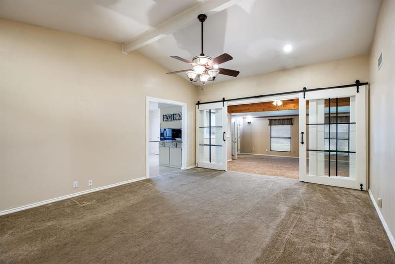715 Salem Drive, Arlington TX 76014 - Photo 8
