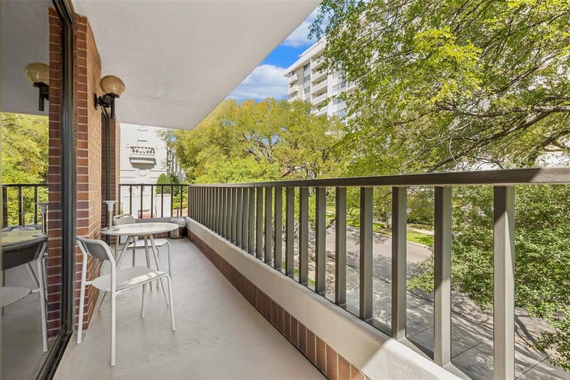3621 Turtle Creek Boulevard # 2D, Dallas TX 75219 - Photo 6
