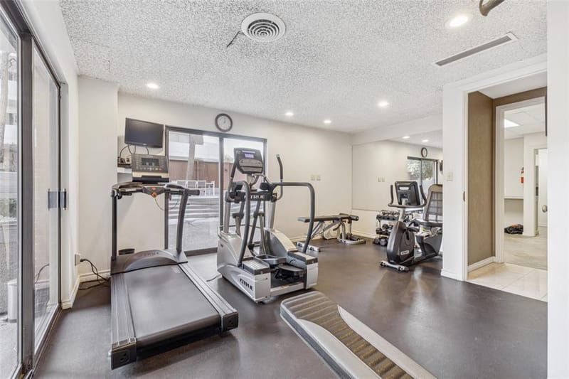 3621 Turtle Creek Boulevard # 2D, Dallas TX 75219 - Photo 31