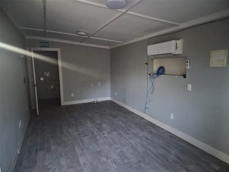 401 Pine Lane, Tolar TX 76476 - Photo 15