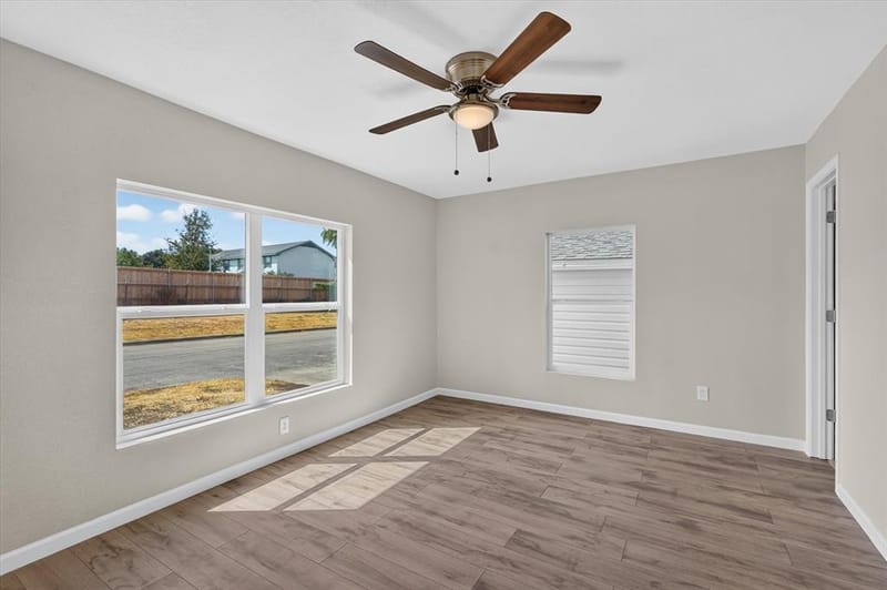 4044 Stanley Avenue, Fort Worth TX 76110 - Photo 27