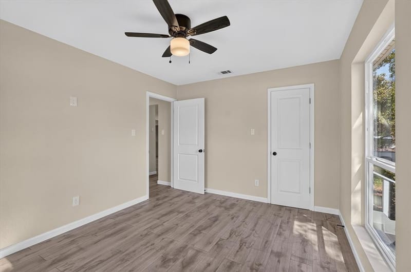 4044 Stanley Avenue, Fort Worth TX 76110 - Photo 21