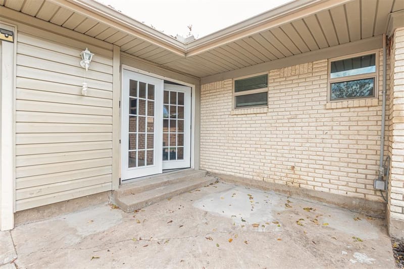 3207 Eastland Avenue, Greenville TX 75402 - Photo 7