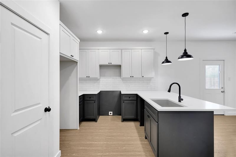 4410 Hamilton Avenue, Dallas TX 75210 - Photo 12