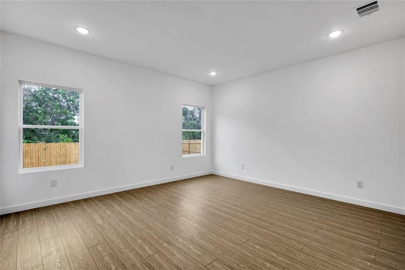 4410 Hamilton Avenue, Dallas TX 75210 - Photo 14