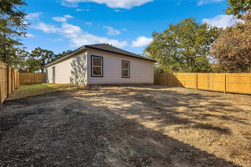 4410 Hamilton Avenue, Dallas TX 75210 - Photo 25